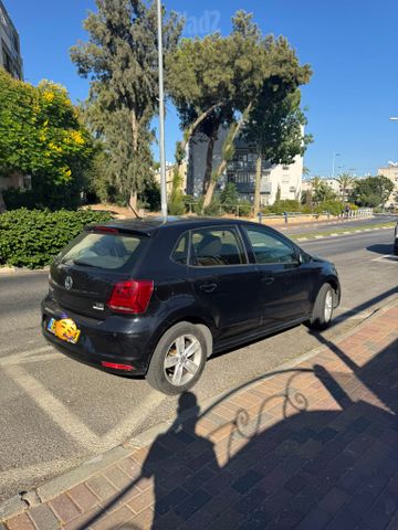 פולקסווגן פולו 