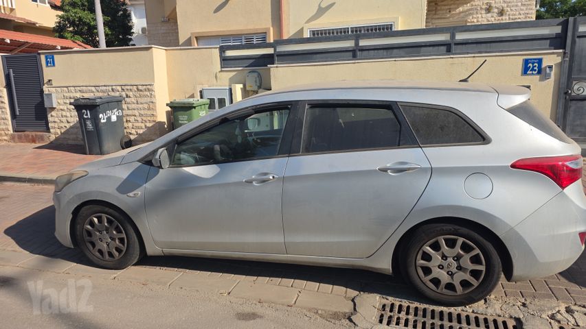 יונדאי i30