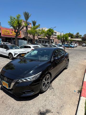 ניסאן סנטרה