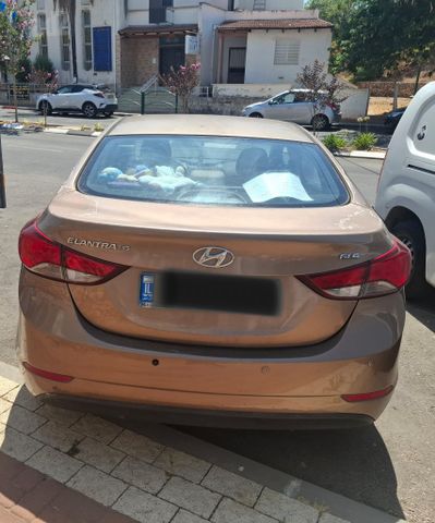 יונדאי I35