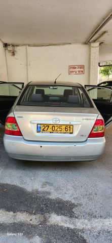 טויוטה קורולה