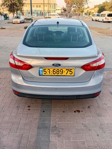 פורד פוקוס