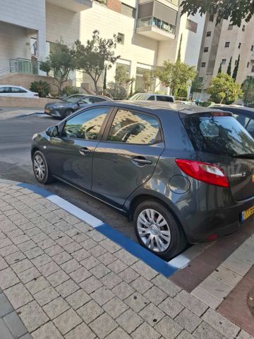 מאזדה 2