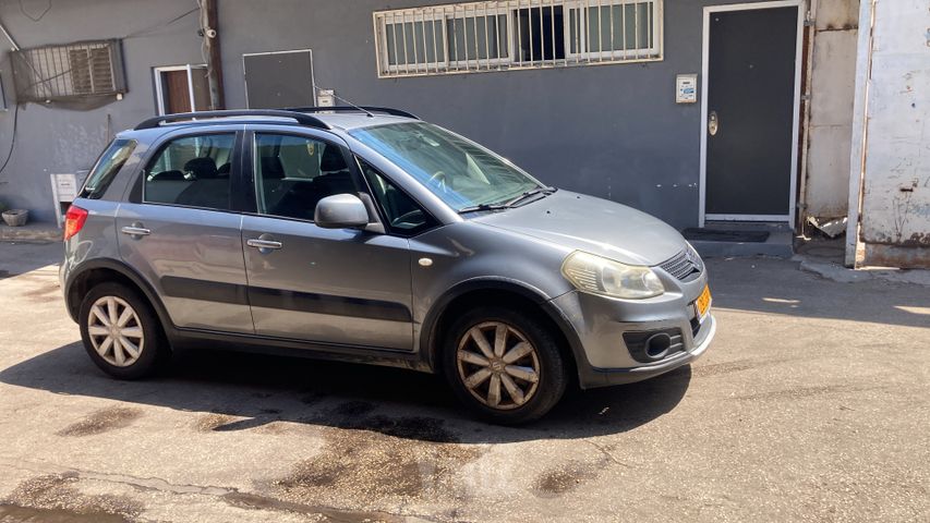 סוזוקי SX4