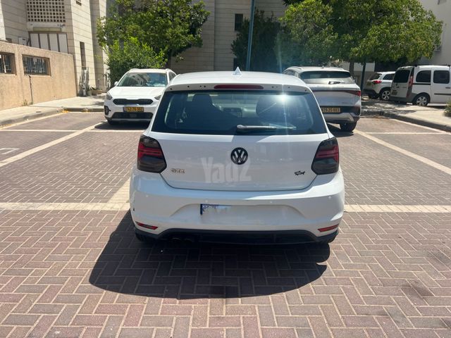 פולקסווגן פולו