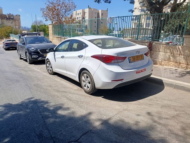 יונדאי I35
