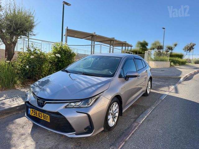מודעת רכב טויוטה קורולה