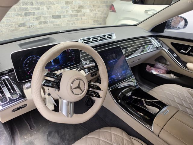 מרצדס-בנץ S-class