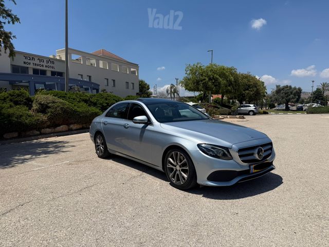 מרצדס-בנץ E-class