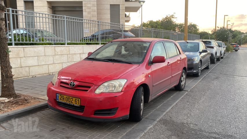 טויוטה קורולה