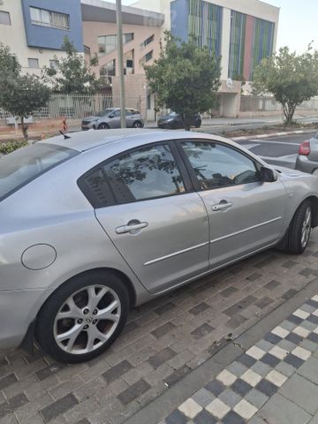 מאזדה 3