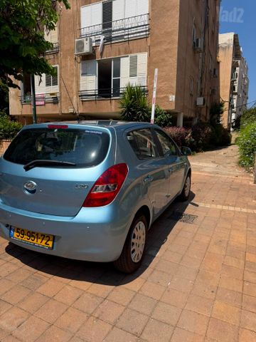 מודעת רכב יונדאי i20