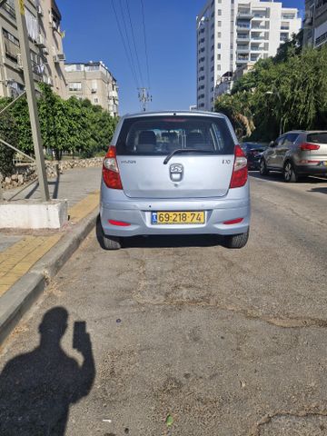יונדאי i10