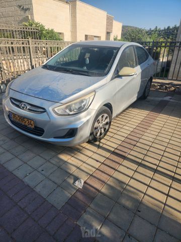 יונדאי אקסנט i25