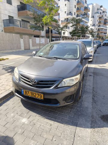 מודעת רכב טויוטה קורולה