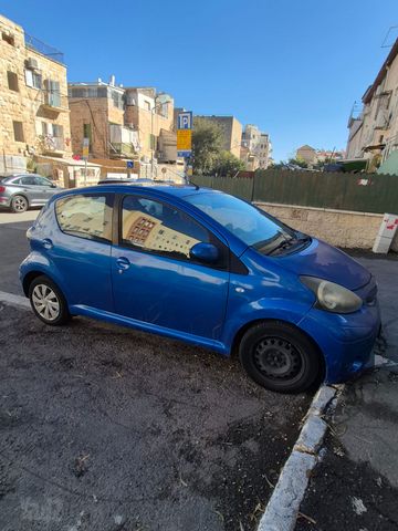 טויוטה אייגו