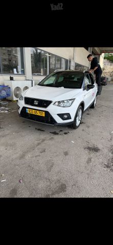 מודעת רכב סיאט ארונה
