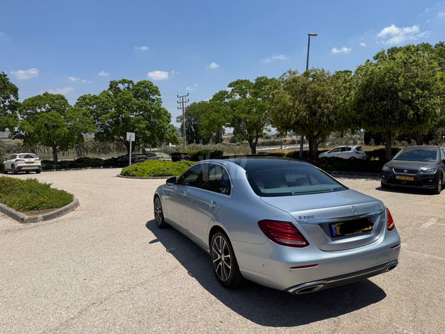 מרצדס-בנץ E-class