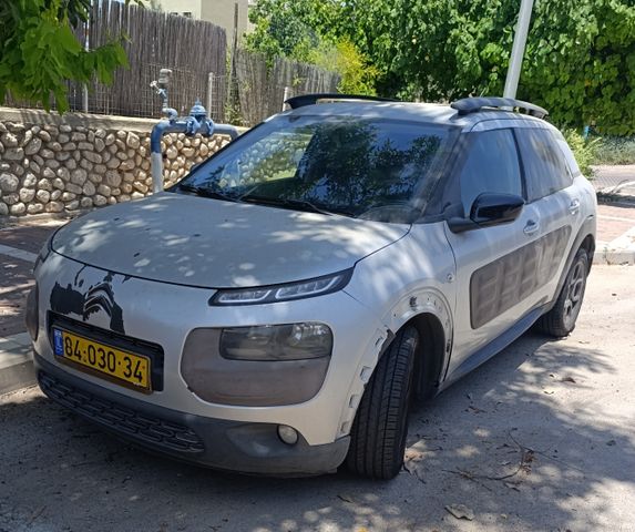 מודעת רכב סיטרואן C4