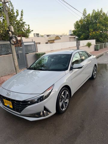 יונדאי אלנטרה