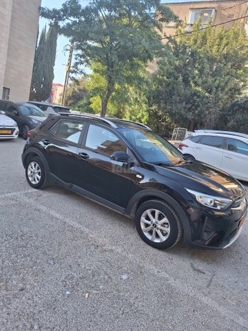 קיה סטוניק