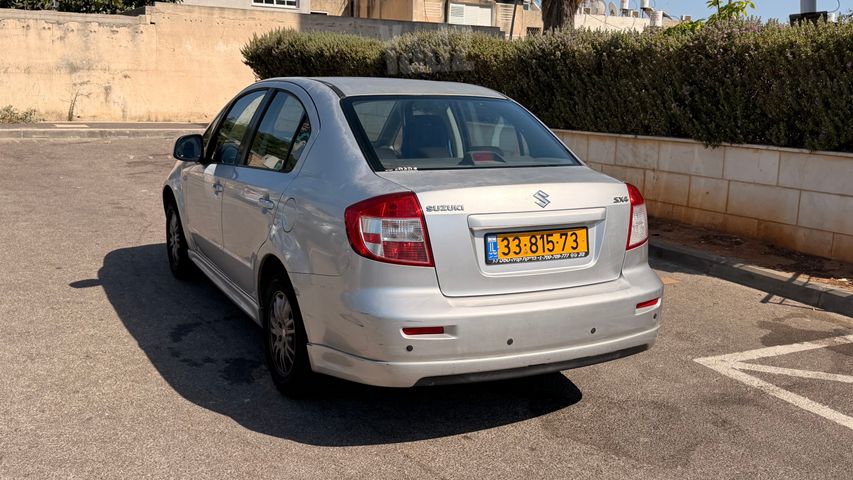 סוזוקי SX4