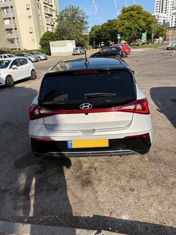 יונדאי i20