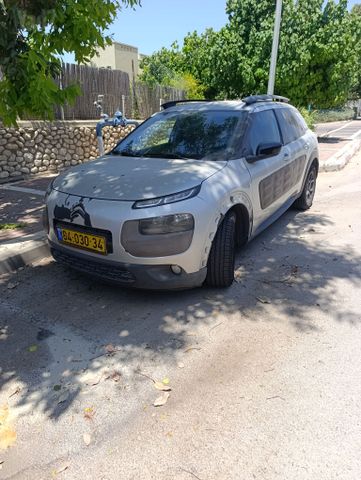 מודעת רכב סיטרואן C4