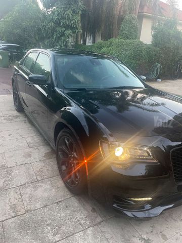 קרייזלר 300