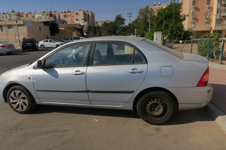 מודעת רכב טויוטה קורולה