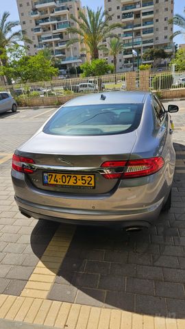 יגואר XF