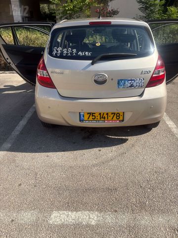מודעת רכב יונדאי i20