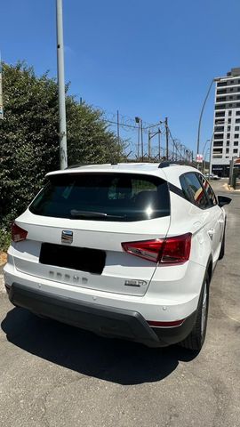 סיאט ארונה