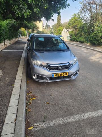 מודעת רכב הונדה ג'אז