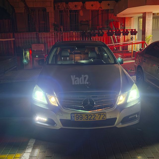 מודעת רכב מרצדס-בנץ E-class