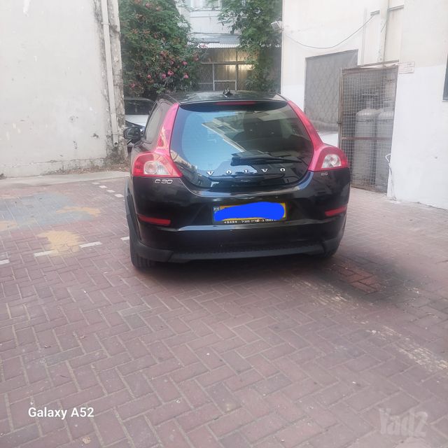וולוו C30