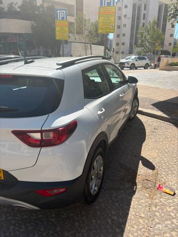 קיה סטוניק