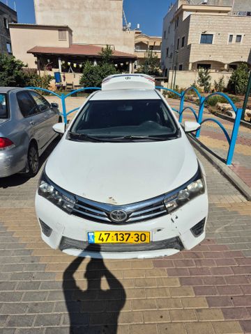 טויוטה קורולה