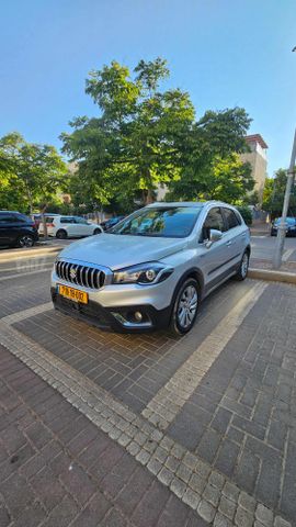 סוזוקי קרוסאובר