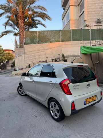 קיה פיקנטו