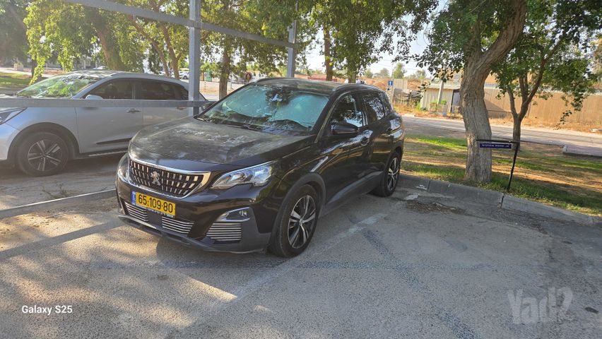 פיג'ו 3008