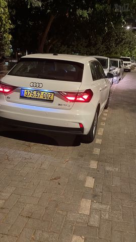 אאודי A1