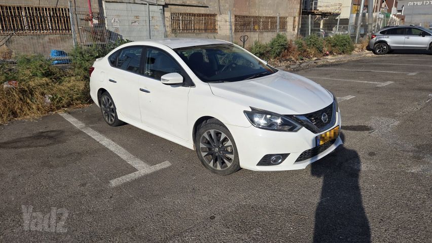 ניסאן סנטרה
