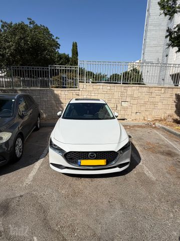 מאזדה 3