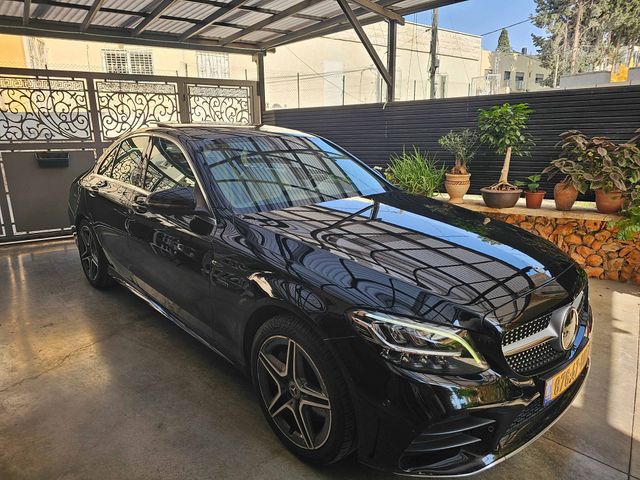 מרצדס-בנץ C-class