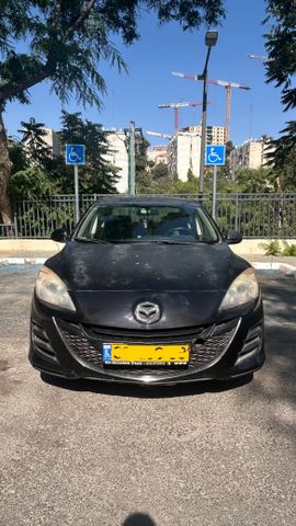 מאזדה 3