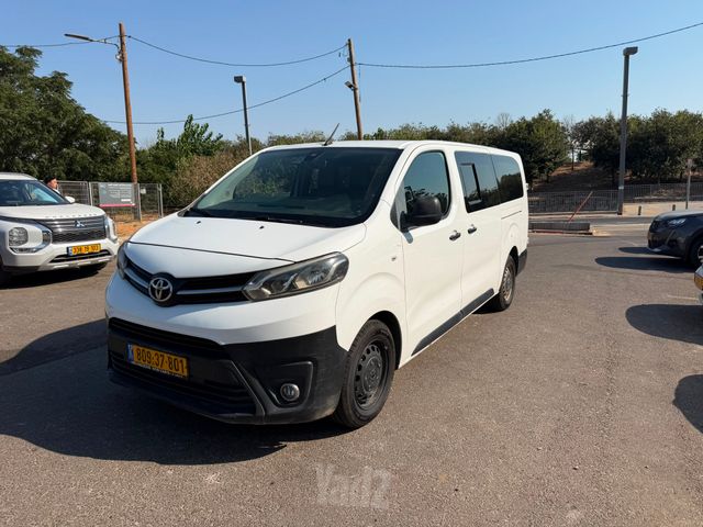 מודעת רכב טויוטה פרואייס