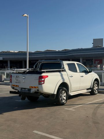 מיצובישי טרייטון / L200