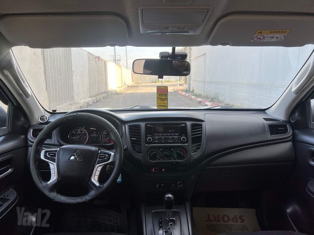 מיצובישי טרייטון / L200