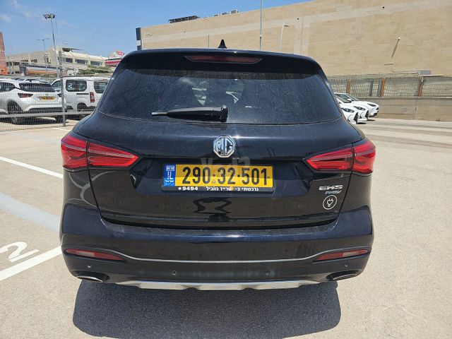 אם ג'י EHS PHEV